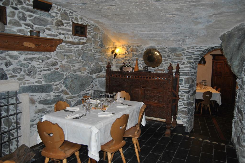 Casa Vacanza La Rocca Chiesa in Valmalenco Exterior foto